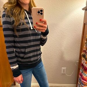 Nike stripedight-weight everyday hoodie